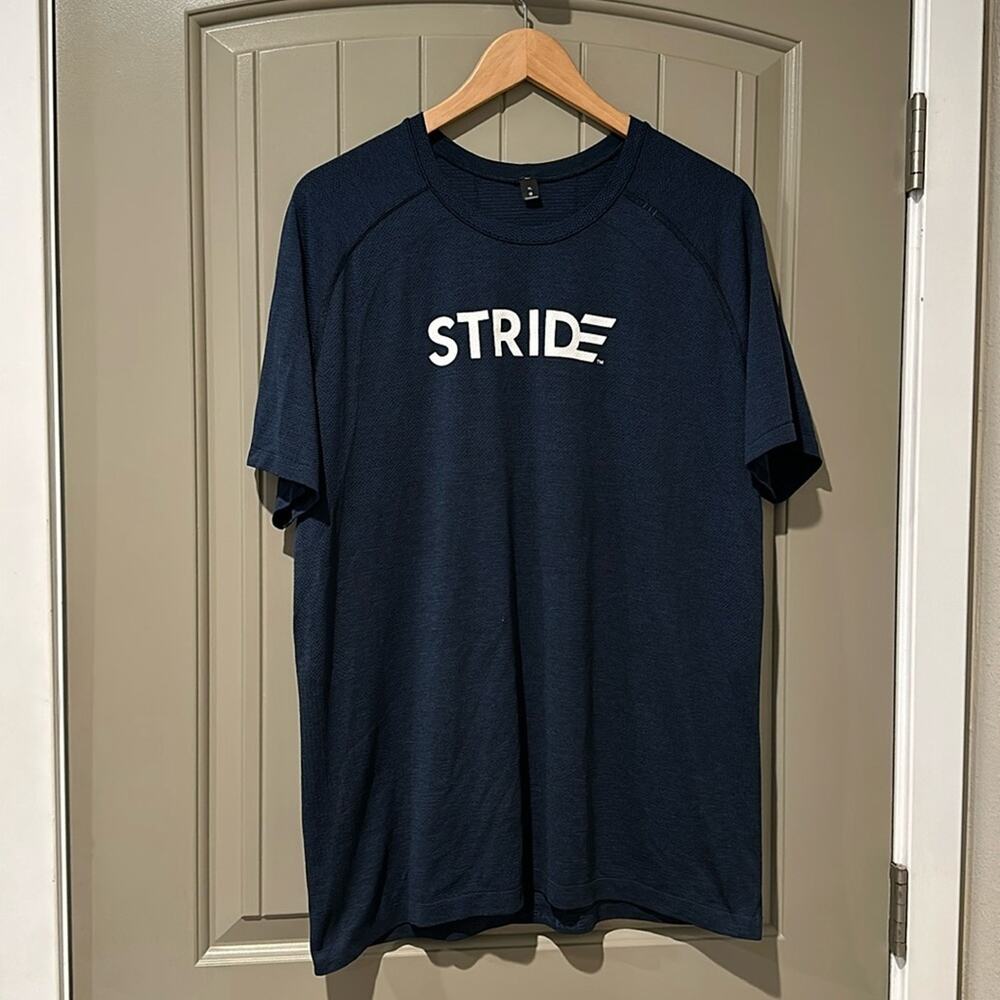 Lululemon Athletic Shirt sz XL